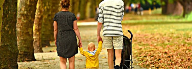 family-ga510a5117_1280.jpg
