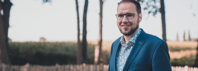 Niek van den Brink - brede banner.png