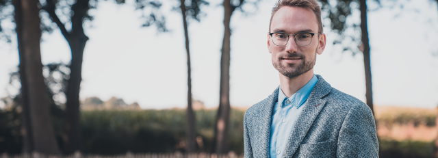 Bram van der Beek - brede banner.png